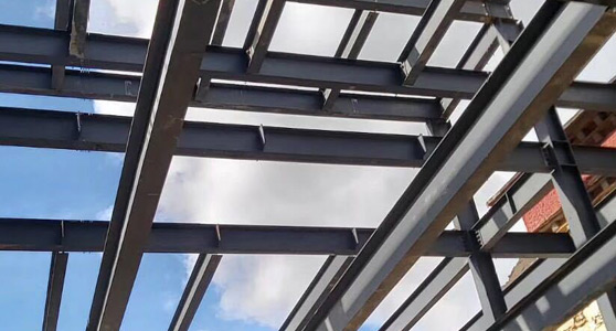 沈陽(yáng)鋼結(jié)構(gòu)施工廠(chǎng)：鋼結(jié)構(gòu)施工的十大注意事項(xiàng)